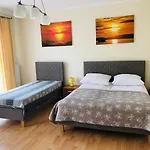 Olivia Bed & Breakfast 3*